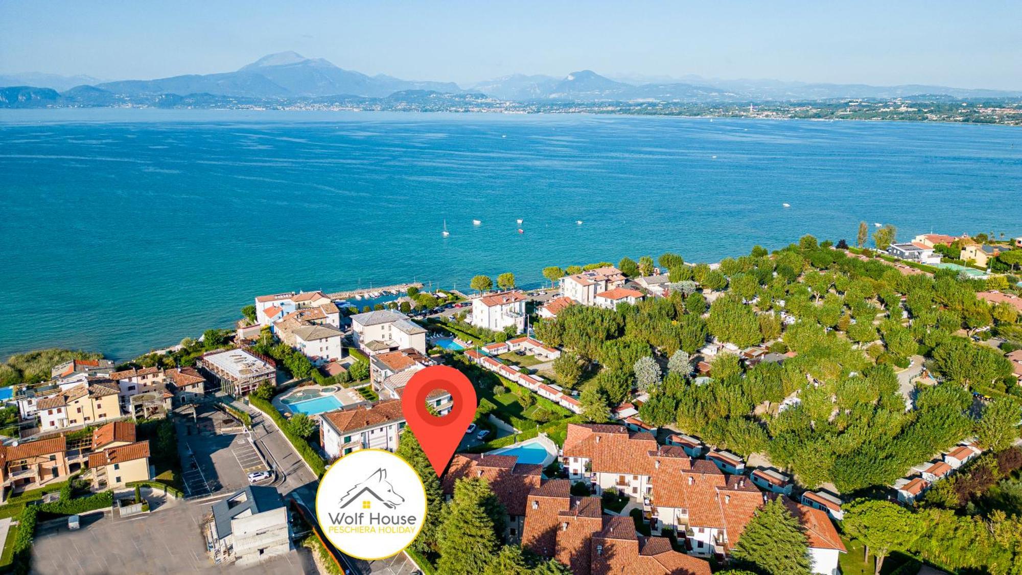 Wolf House - Peschiera Holiday Peschiera del Garda Exterior foto